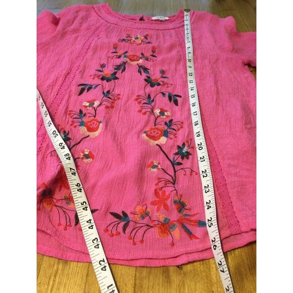 Umgee Womens Pink Embroidered Floral Blouse Short Sleeve Keyhole Size M - Picture 10 of 10